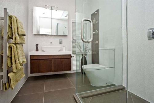 192-AY22874-Rodney-District