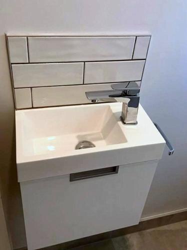 48376115 2012375918858728 8444121040711319552 n (1)